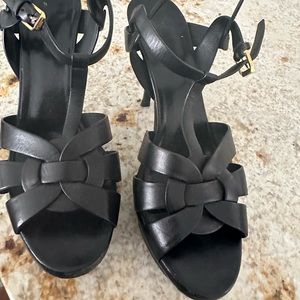 Ysl Tribute Sandal 3” . Good condition ! Good price ! Color Black